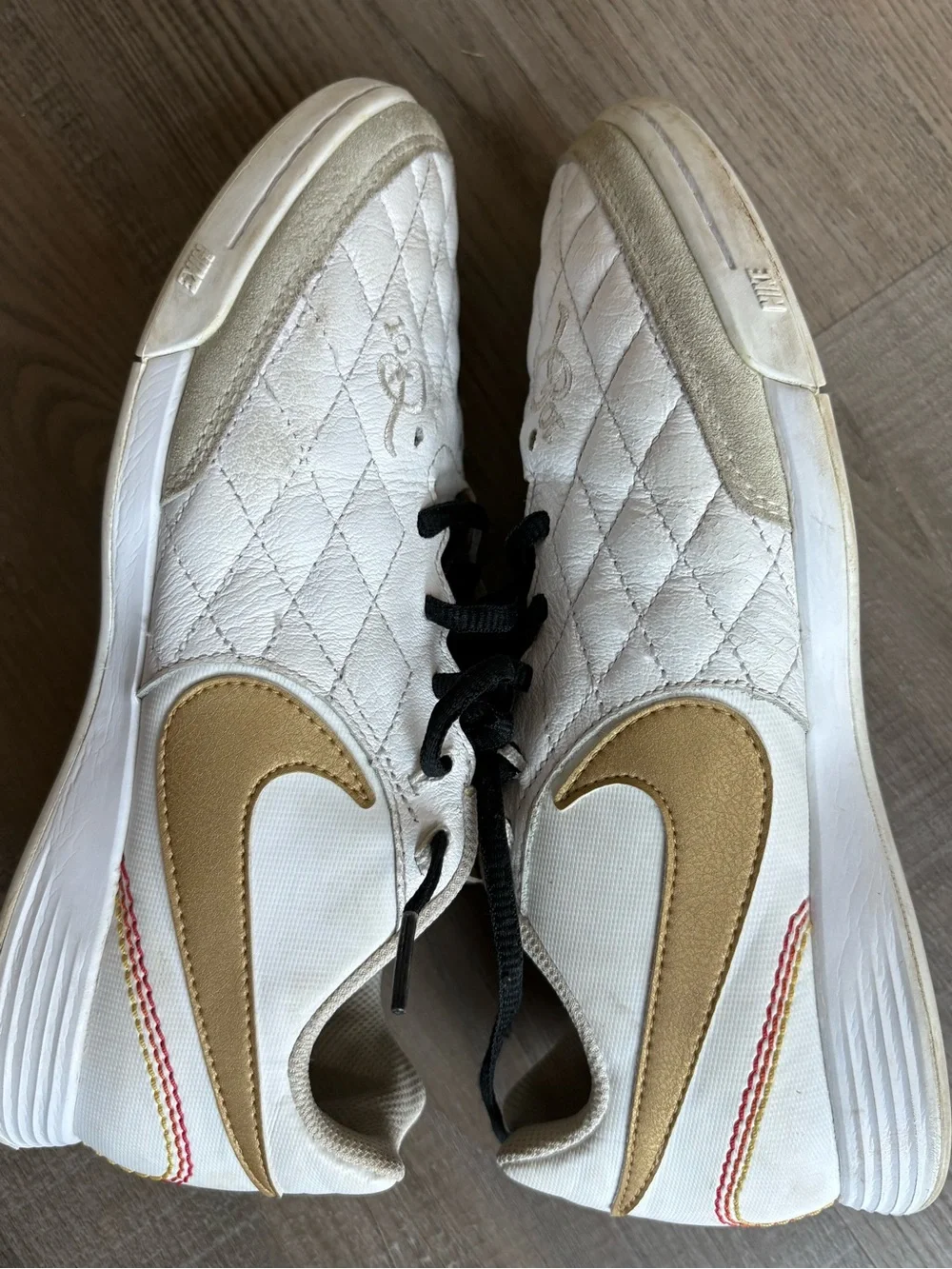 Nike R10 Ronaldinho Tiempo Indoor Shoe